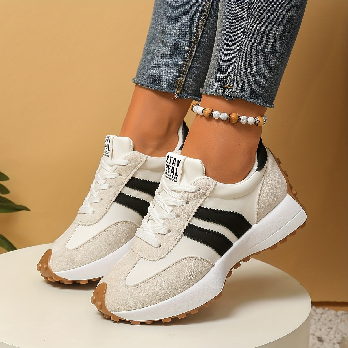 NeoWalk Comfort Sneakers