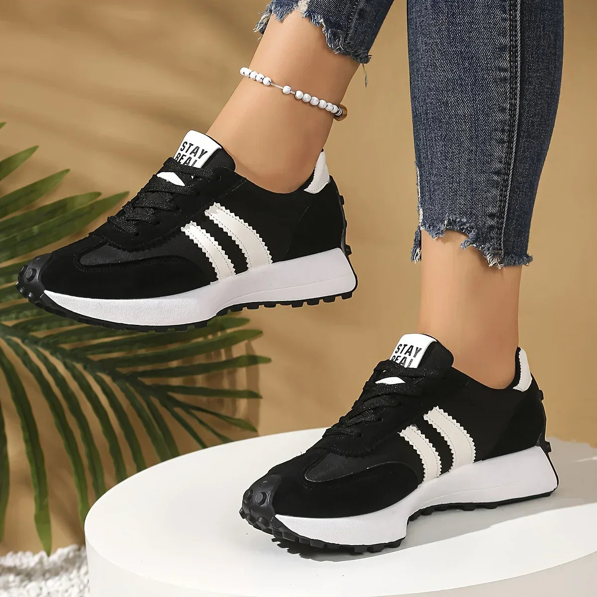 NeoWalk Comfort Sneakers