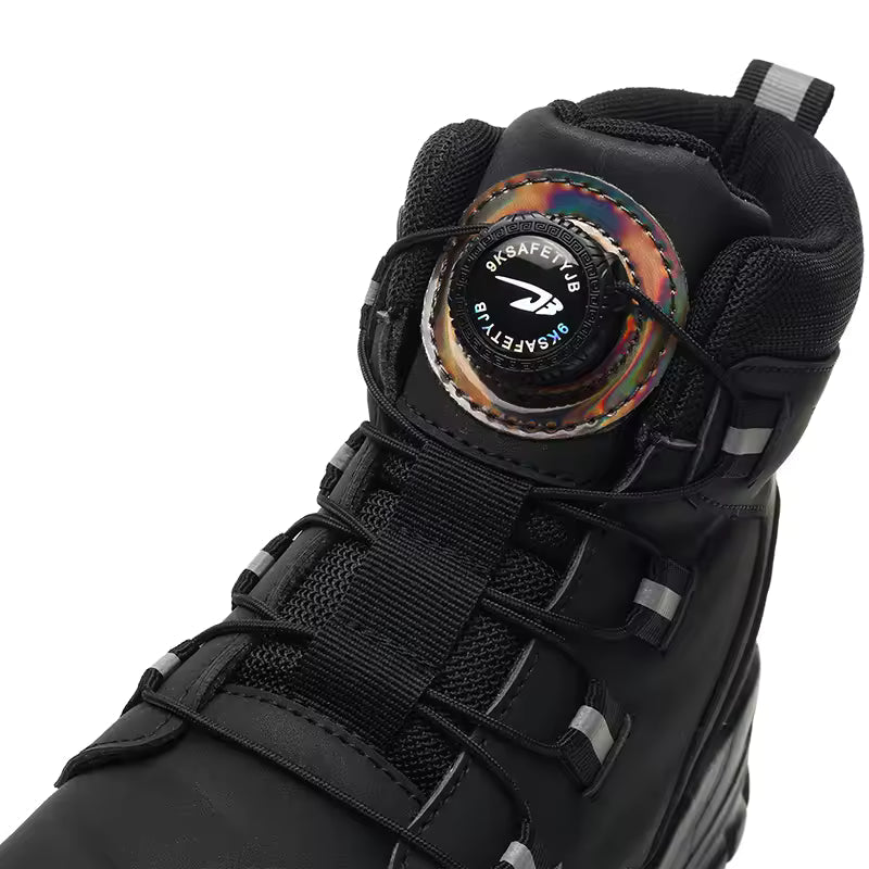 Titan • Modern safety shoe combining comfort and style