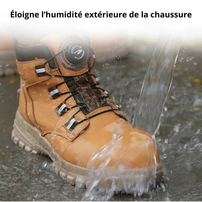 Titan • Modern safety shoe combining comfort and style